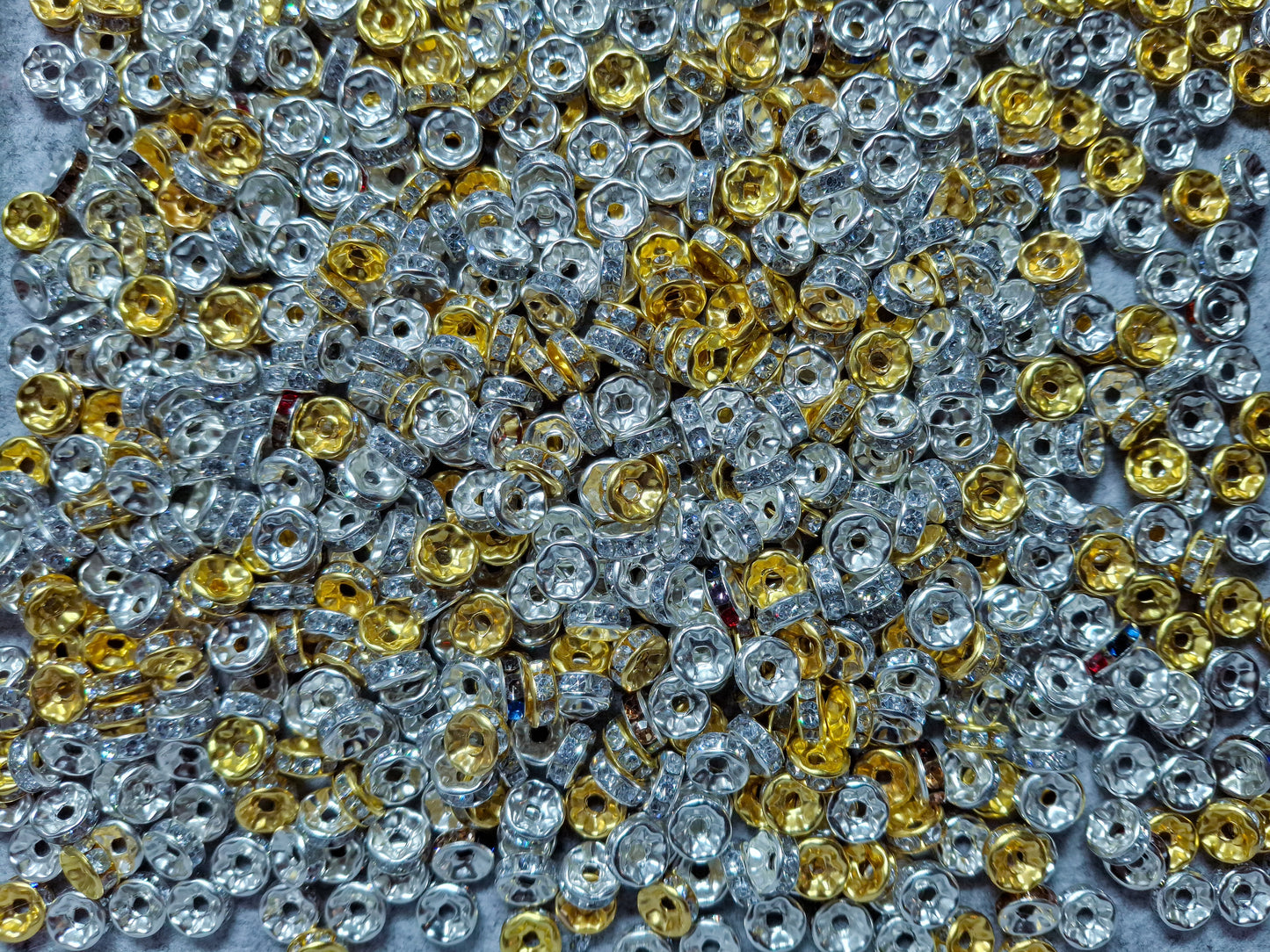 Séparateur de Perles Rond Diamants 8mm