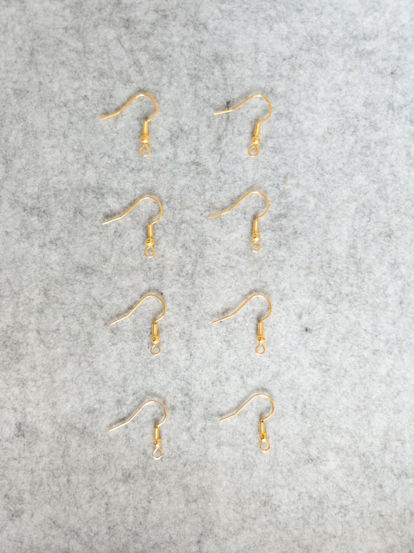 Crochets boucles d'oreilles Doré